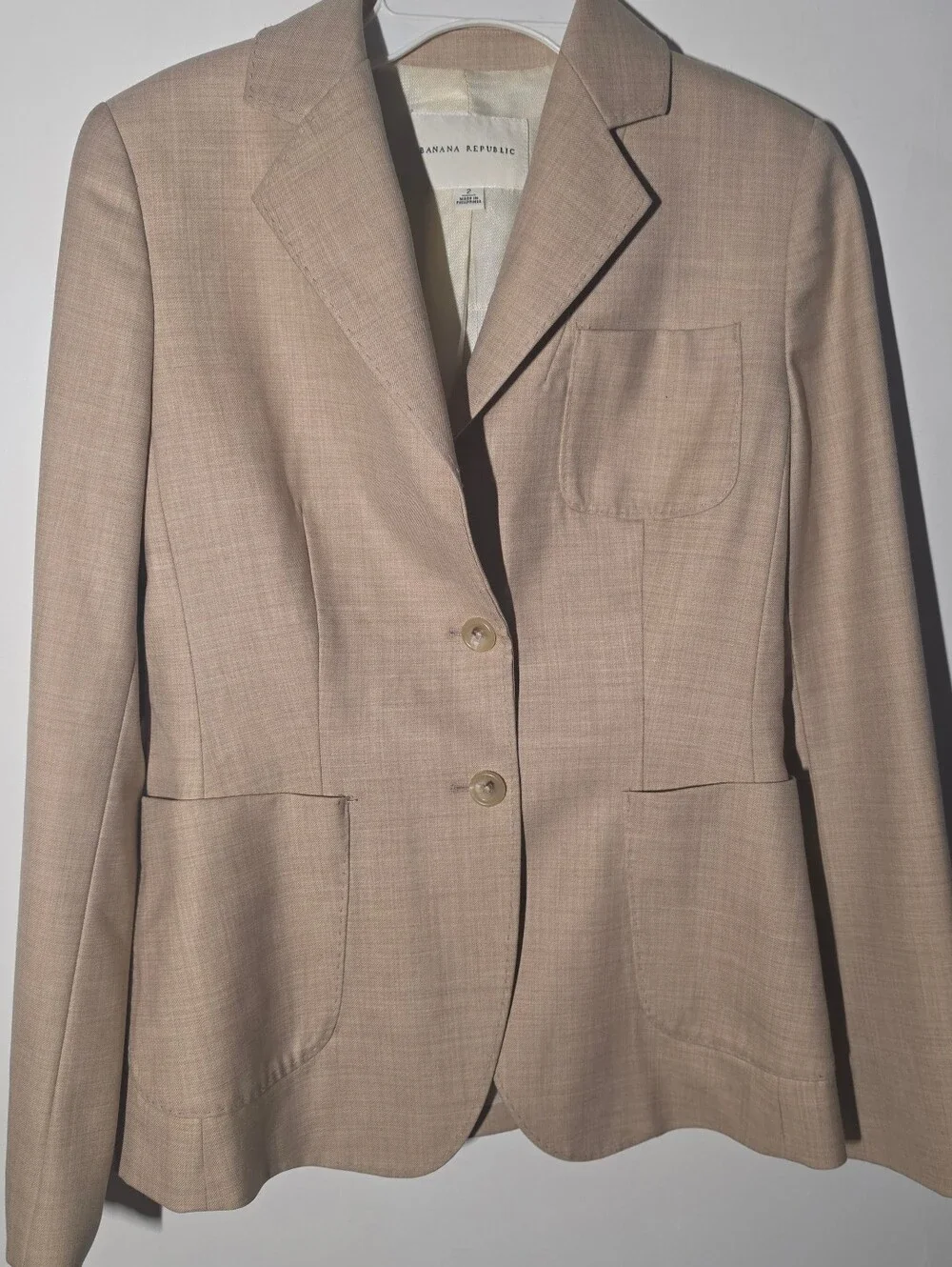 Banana Republic Women’s Tan Two-Button Sport Coat